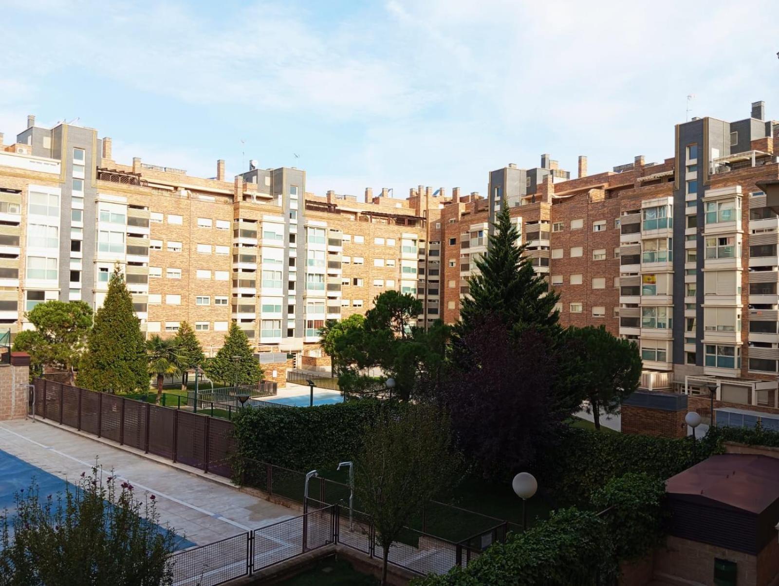 Madrid Las Tablas Apartments エクステリア 写真