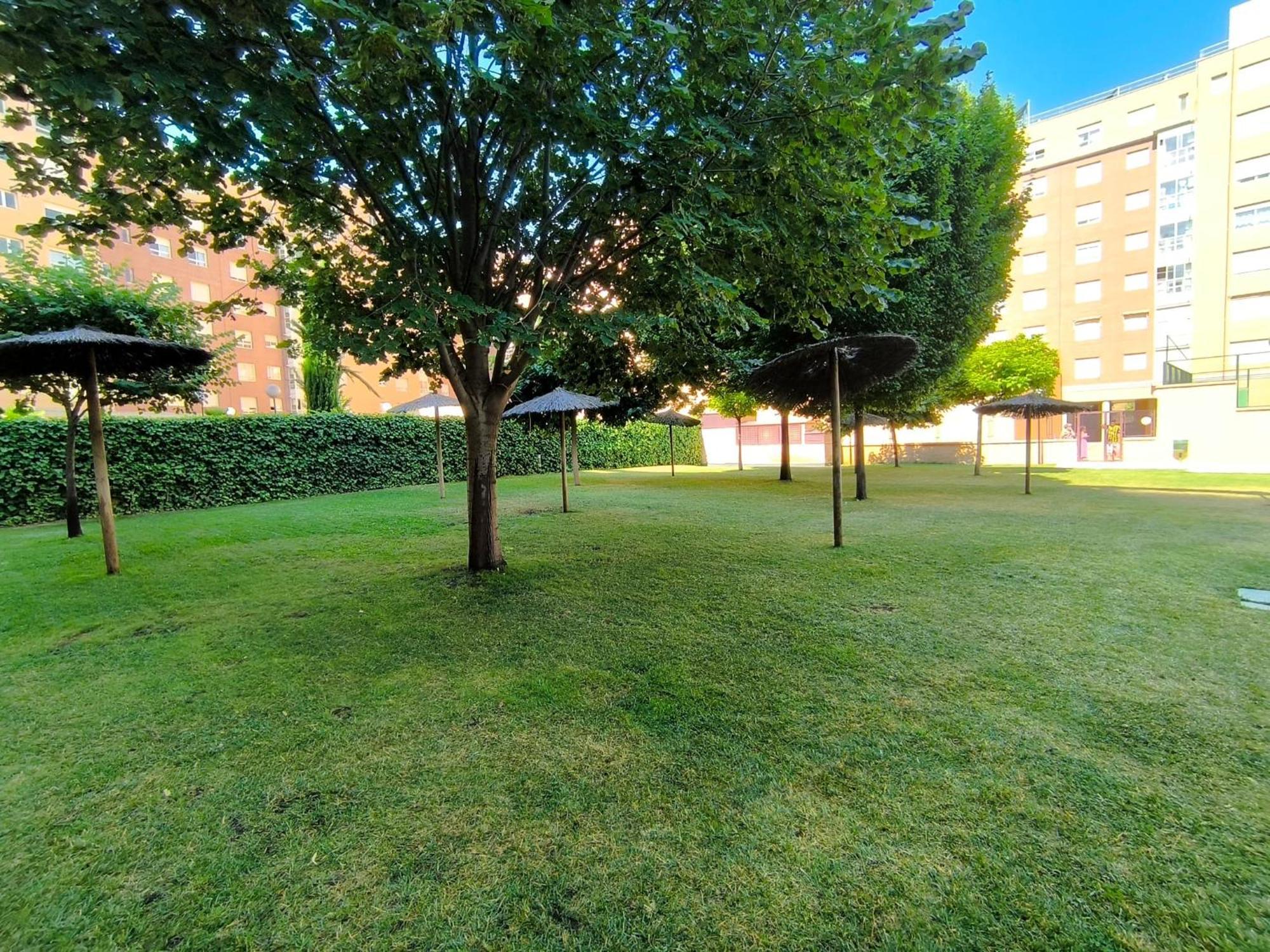 Madrid Las Tablas Apartments エクステリア 写真